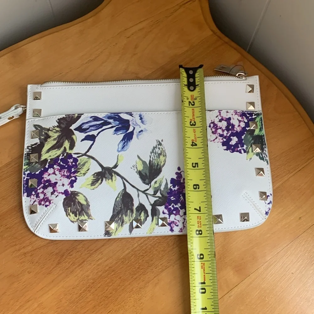 White House Black Market Studded Wristlet Zippered Clutch Purple Hydrangeas NWT
